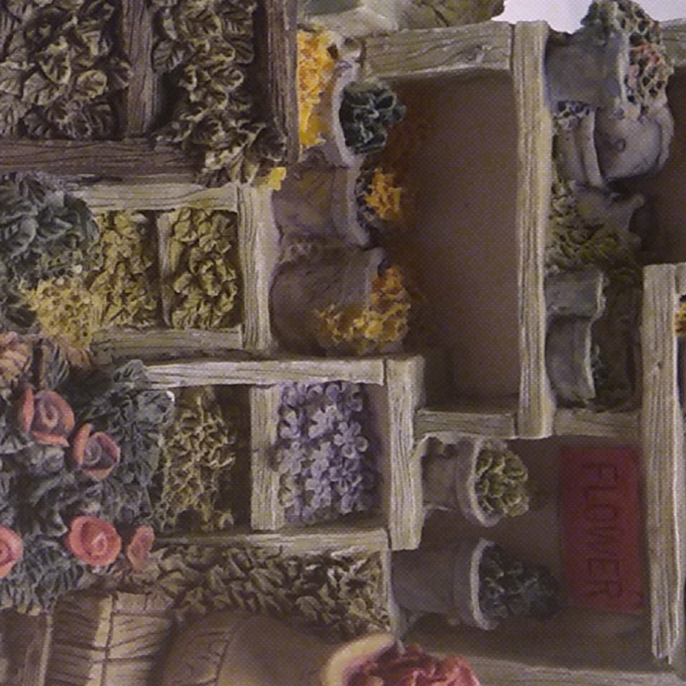 Mini Decorative Tea Pot - Picture 2 of 3